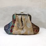 کیف دستی دهانه فلزی مدل گلبرگ